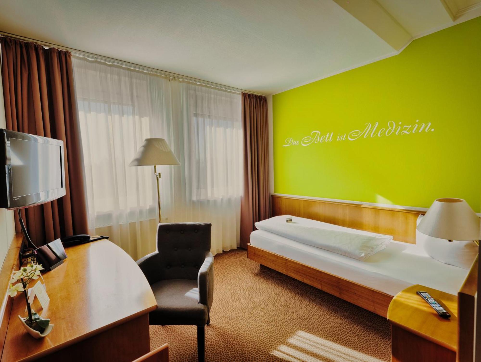 Hotel Sportwelt Radeberg Dış mekan fotoğraf