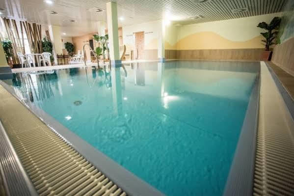 Hotel Sportwelt Radeberg Dış mekan fotoğraf