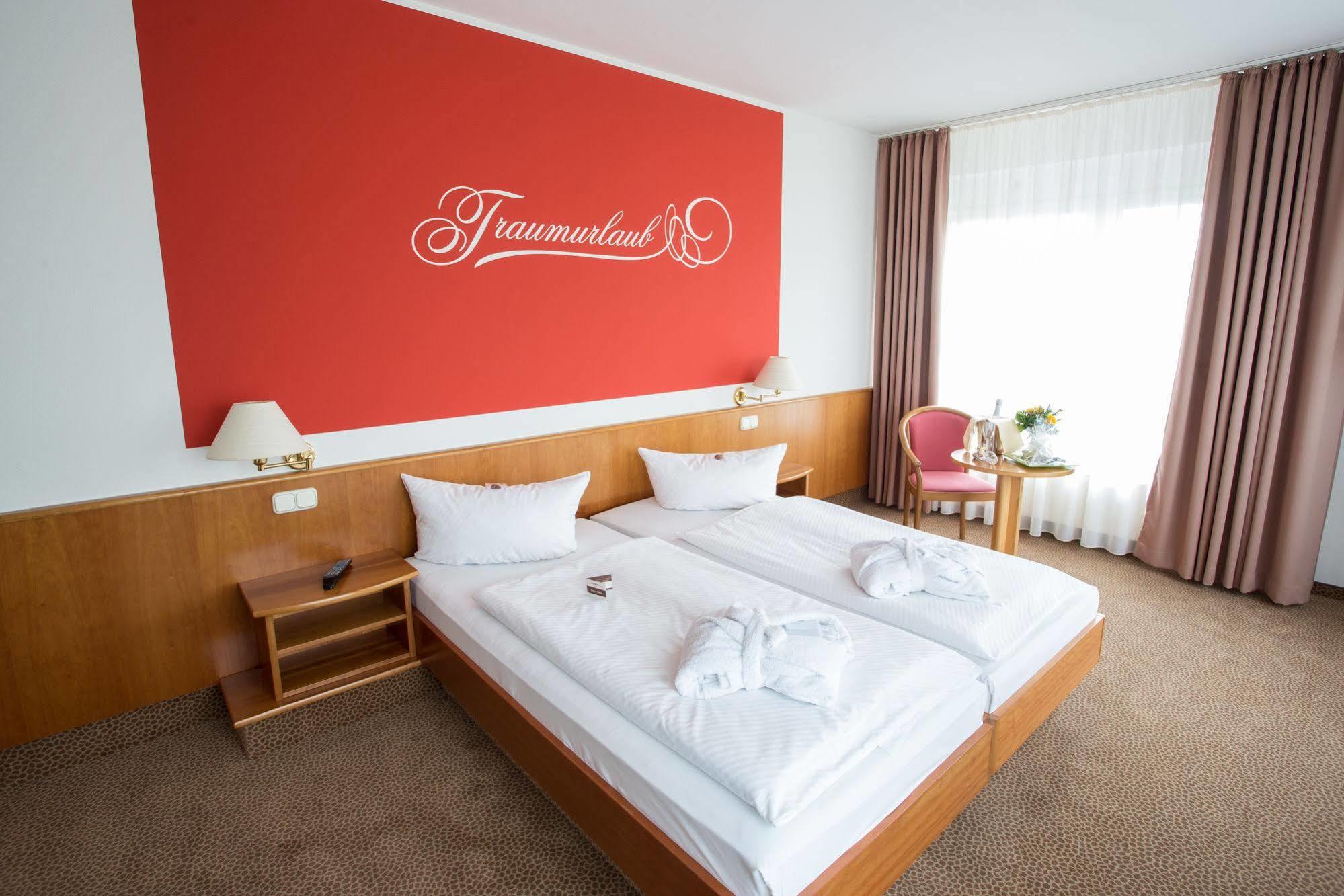 Hotel Sportwelt Radeberg Dış mekan fotoğraf