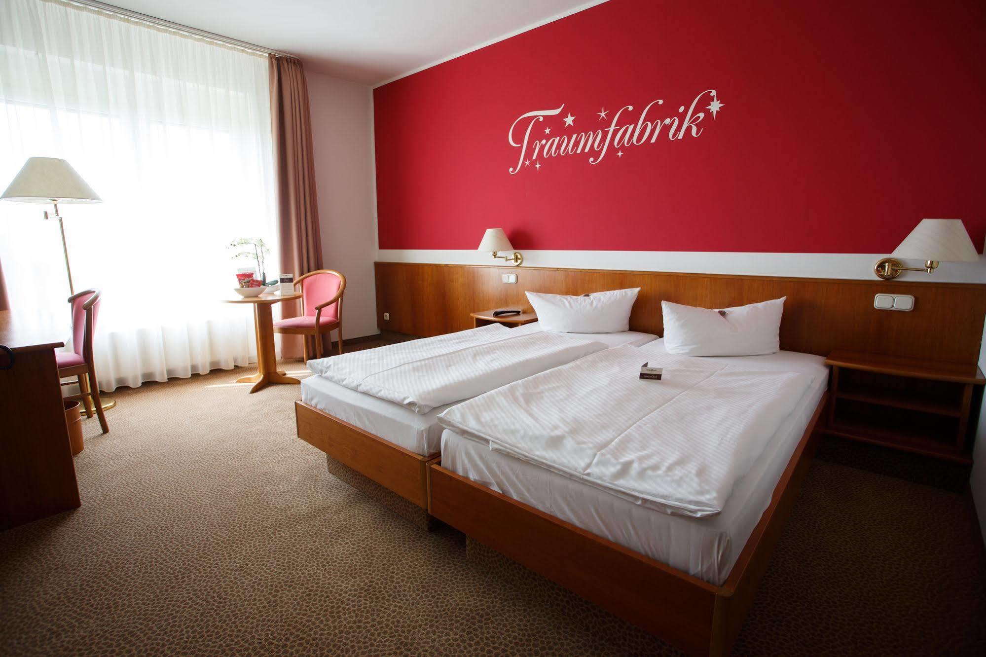 Hotel Sportwelt Radeberg Dış mekan fotoğraf